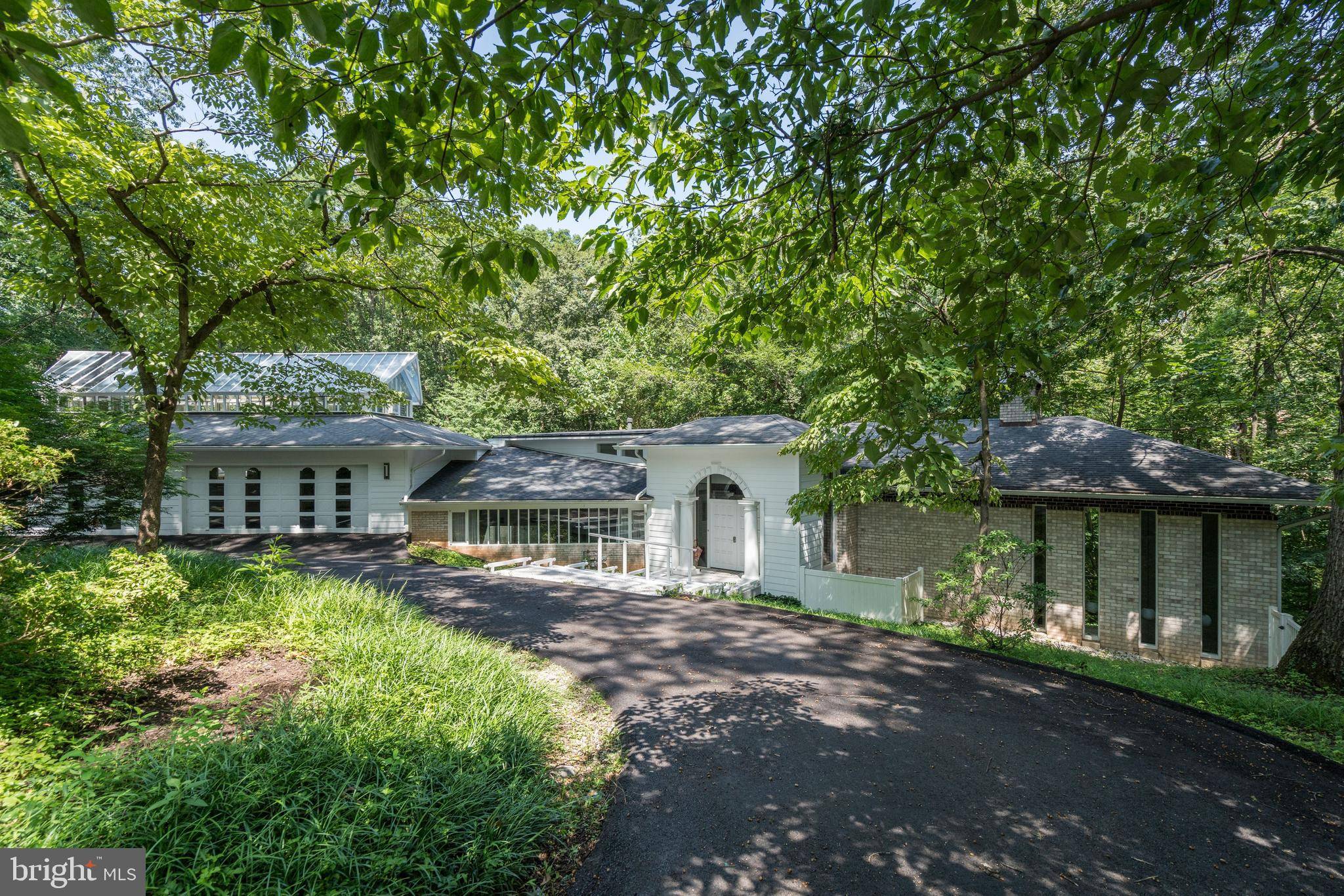 Mclean, VA 22102,920 WOBURN CT