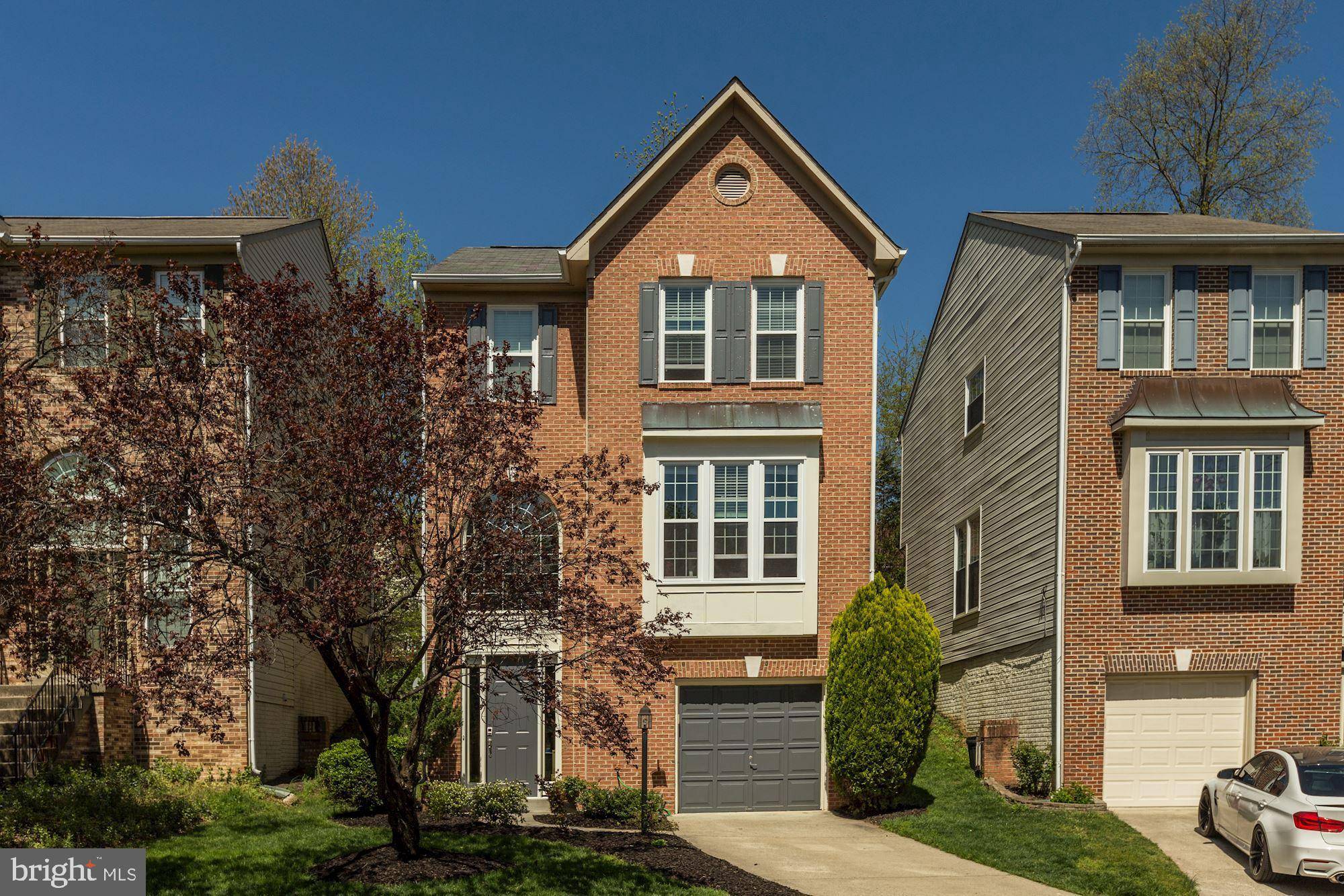 Centreville, VA 20121,13904 GREEN TRAILS CT