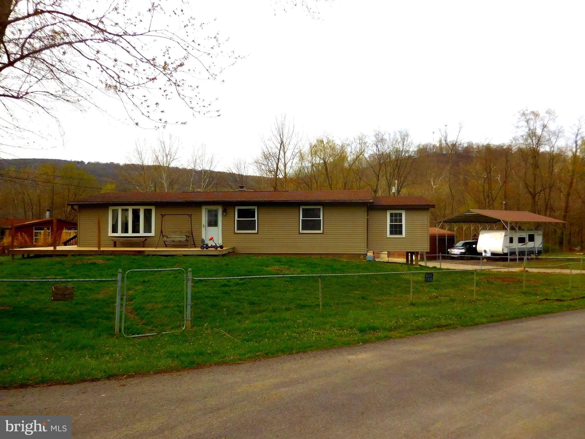 Ridgeley, WV 26753,25 ROBIN DR N