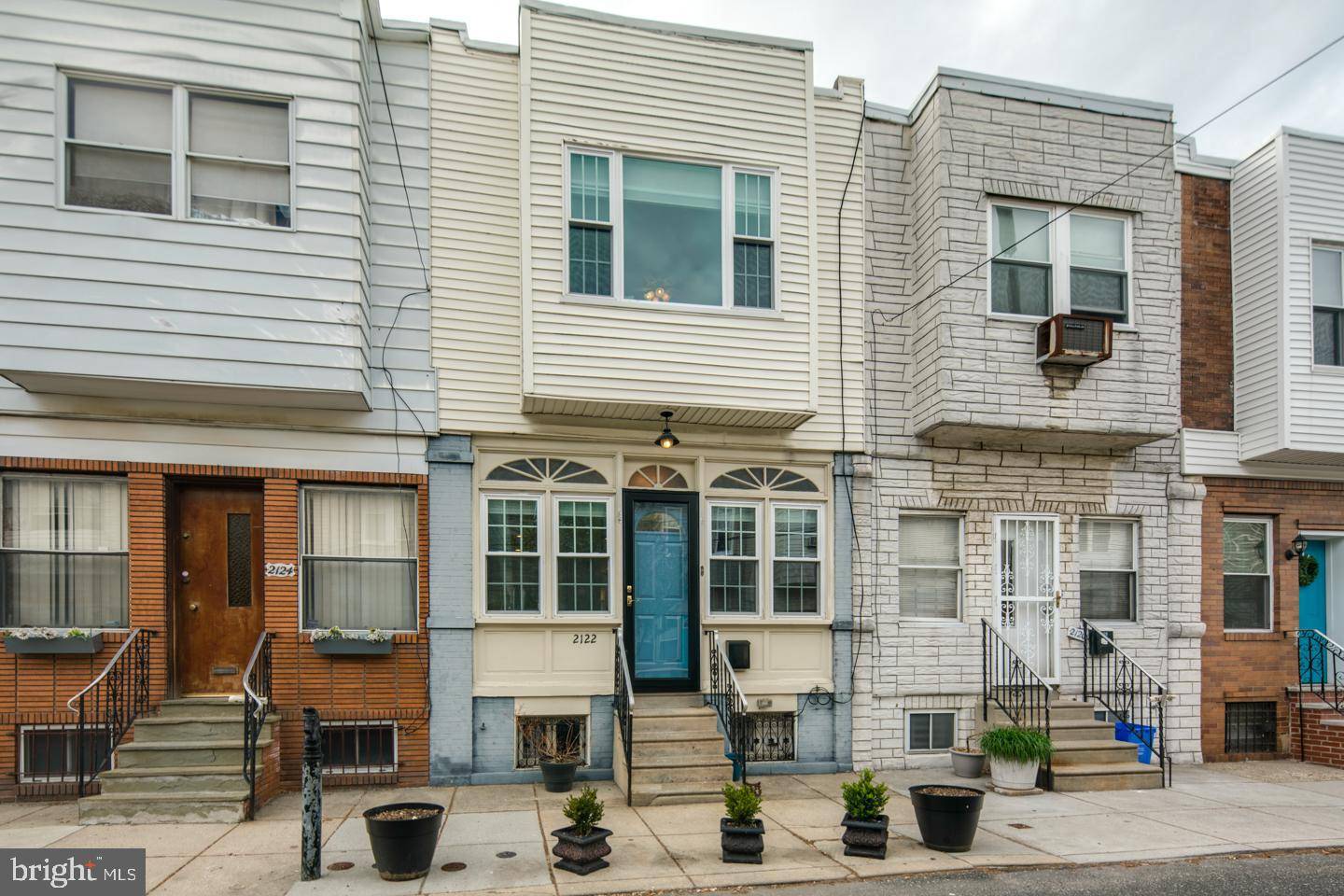 Philadelphia, PA 19145,2122 S LAMBERT ST