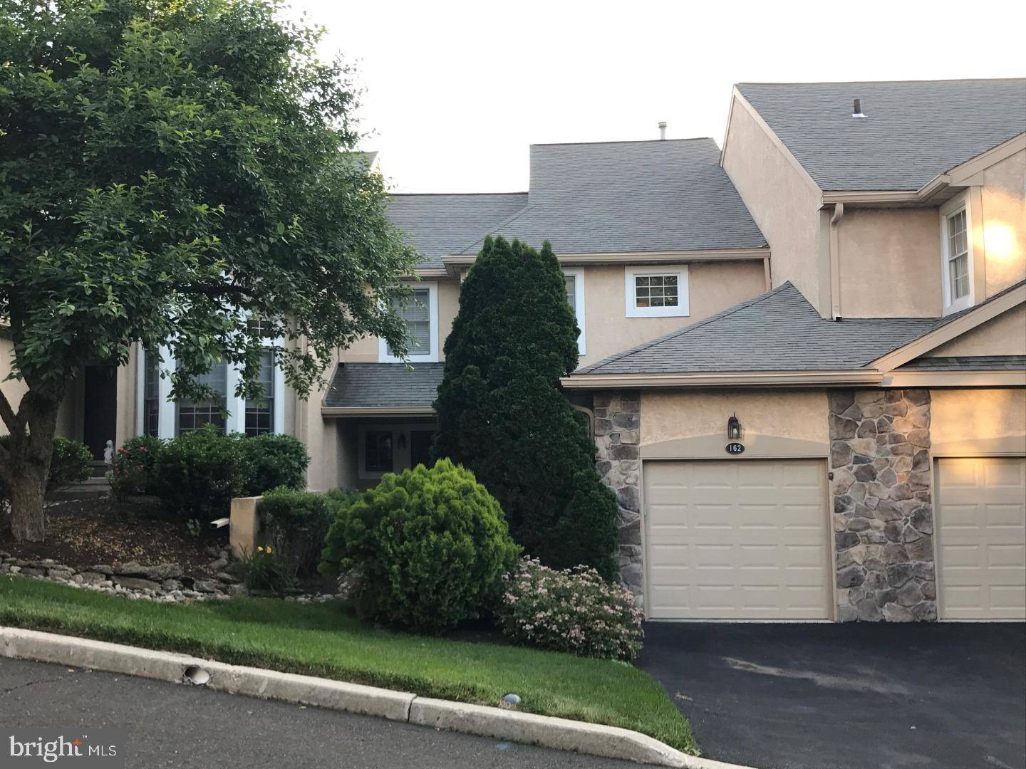 Elkins Park, PA 19027,162 BLACK CHERRY CIR