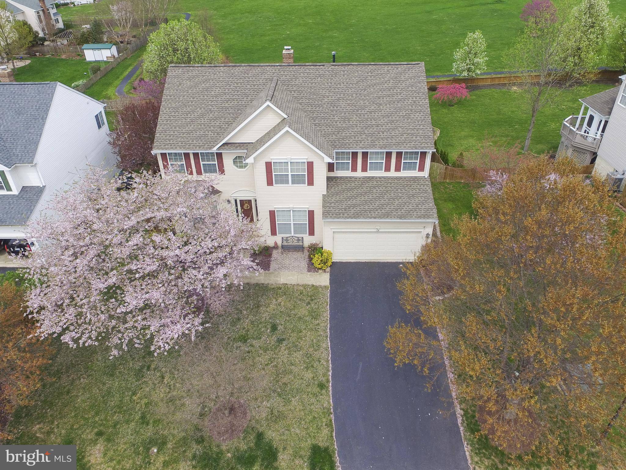 Purcellville, VA 20132,409 CROSMAN CT