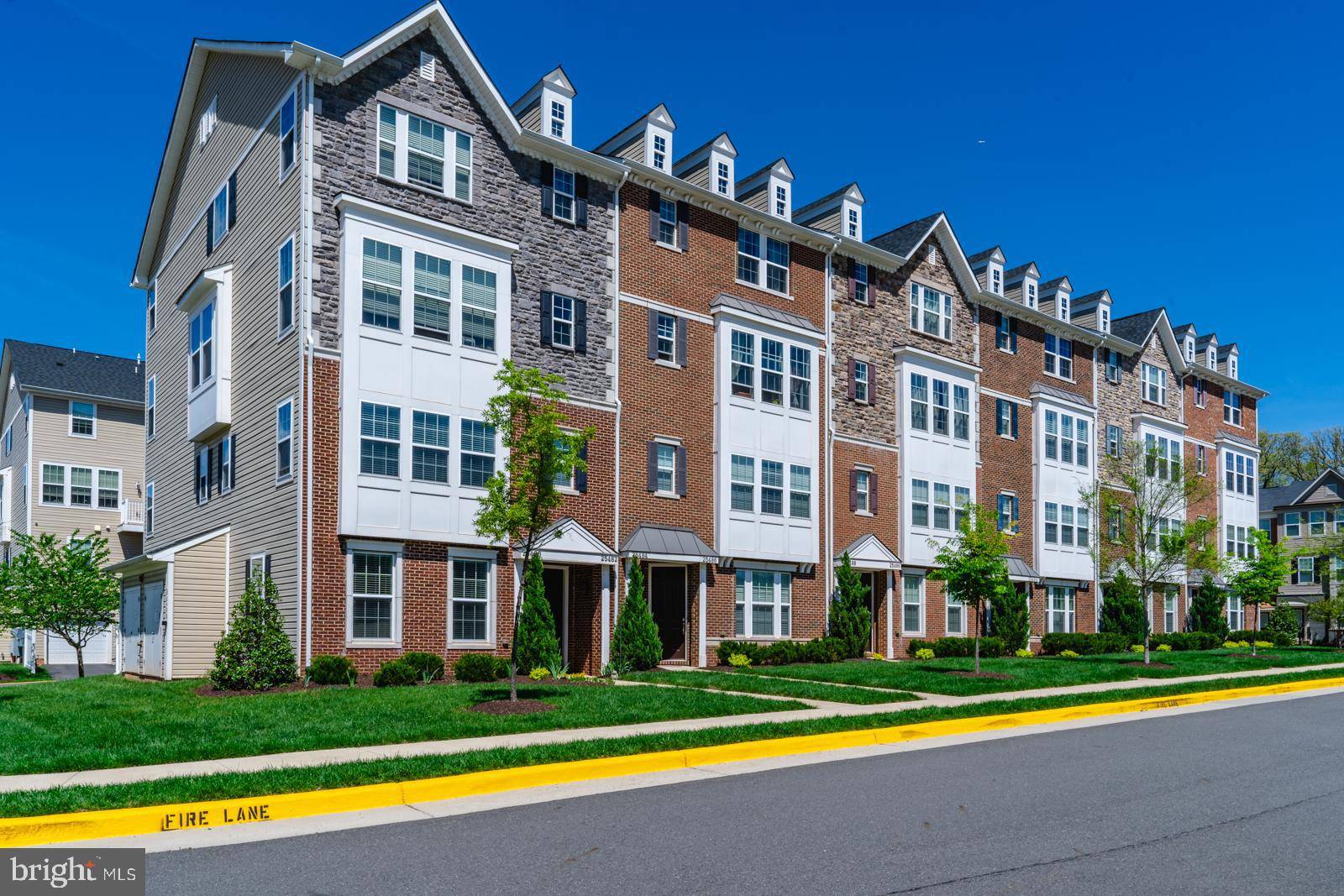 Chantilly, VA 20152,25480 CASALE TER