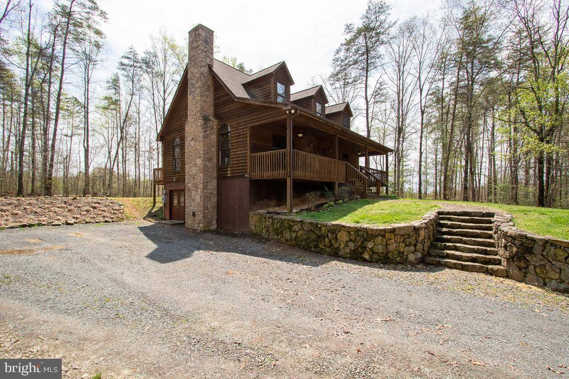 Rixeyville, VA 22737,10565 HIDDEN LAKE LN