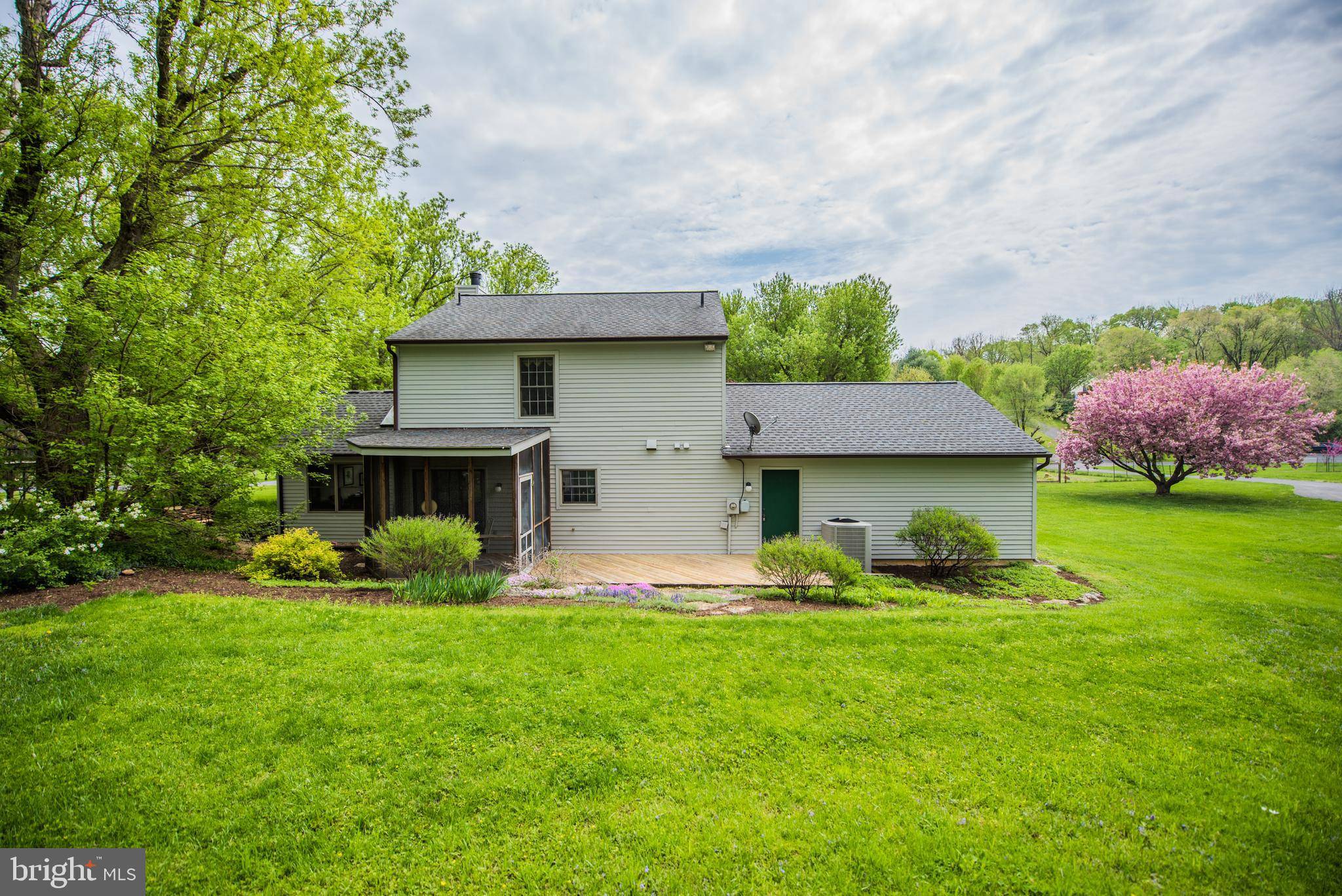 Shepherdstown, WV 25443,62 VALLEY CT