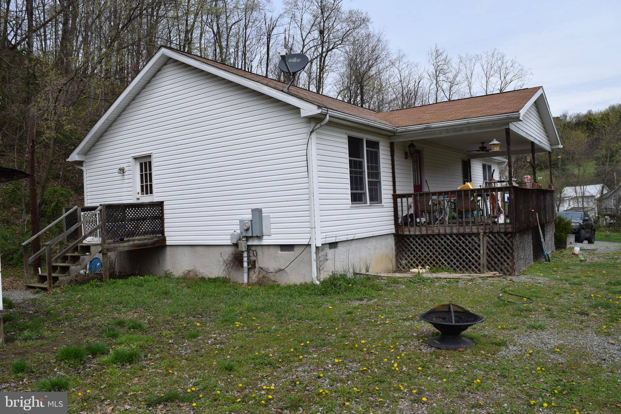 Berkeley Springs, WV 25411,84 NEW HOPE RD