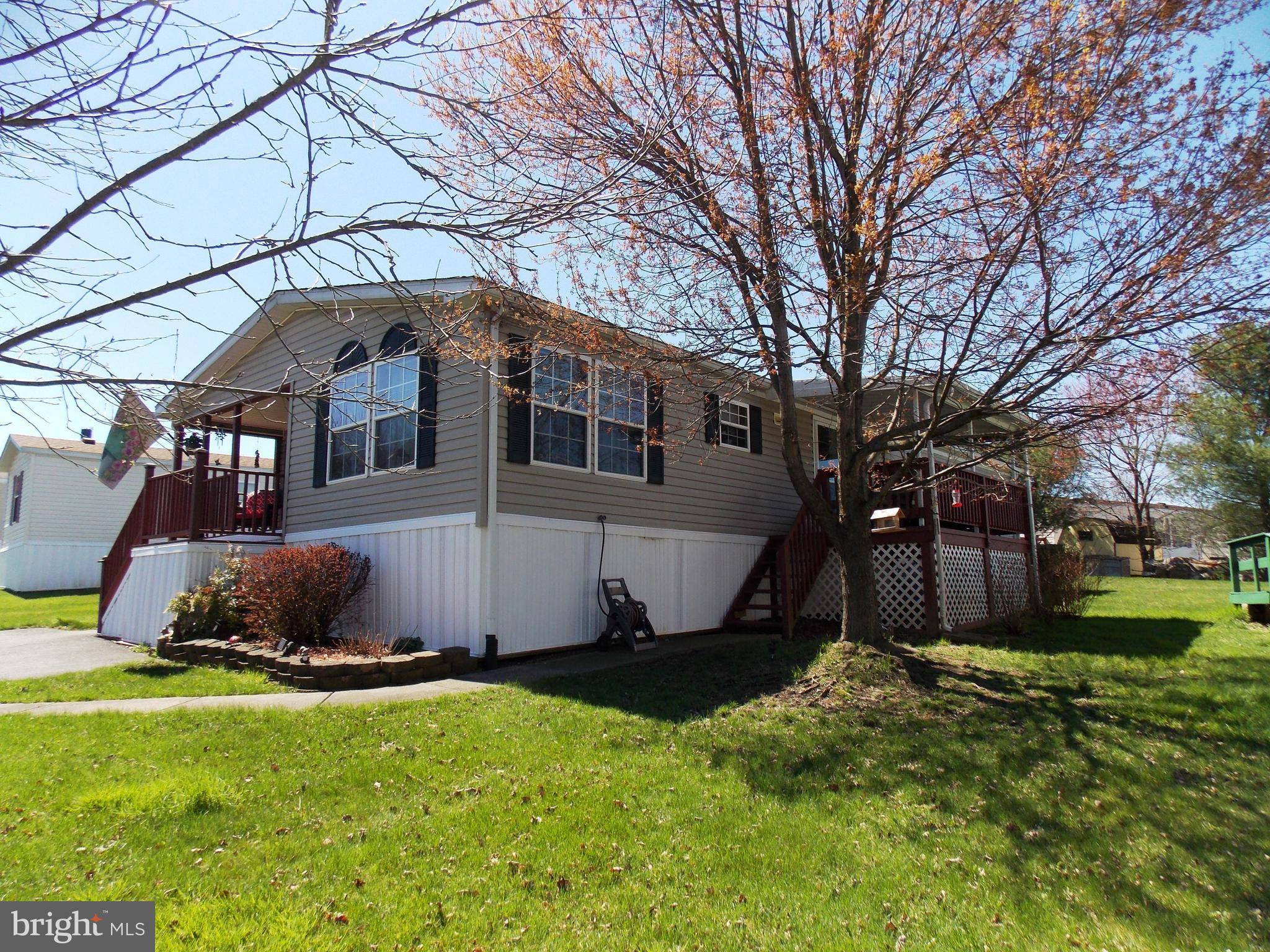 Lehighton, PA 18235,94 SAM BROOKE CIR