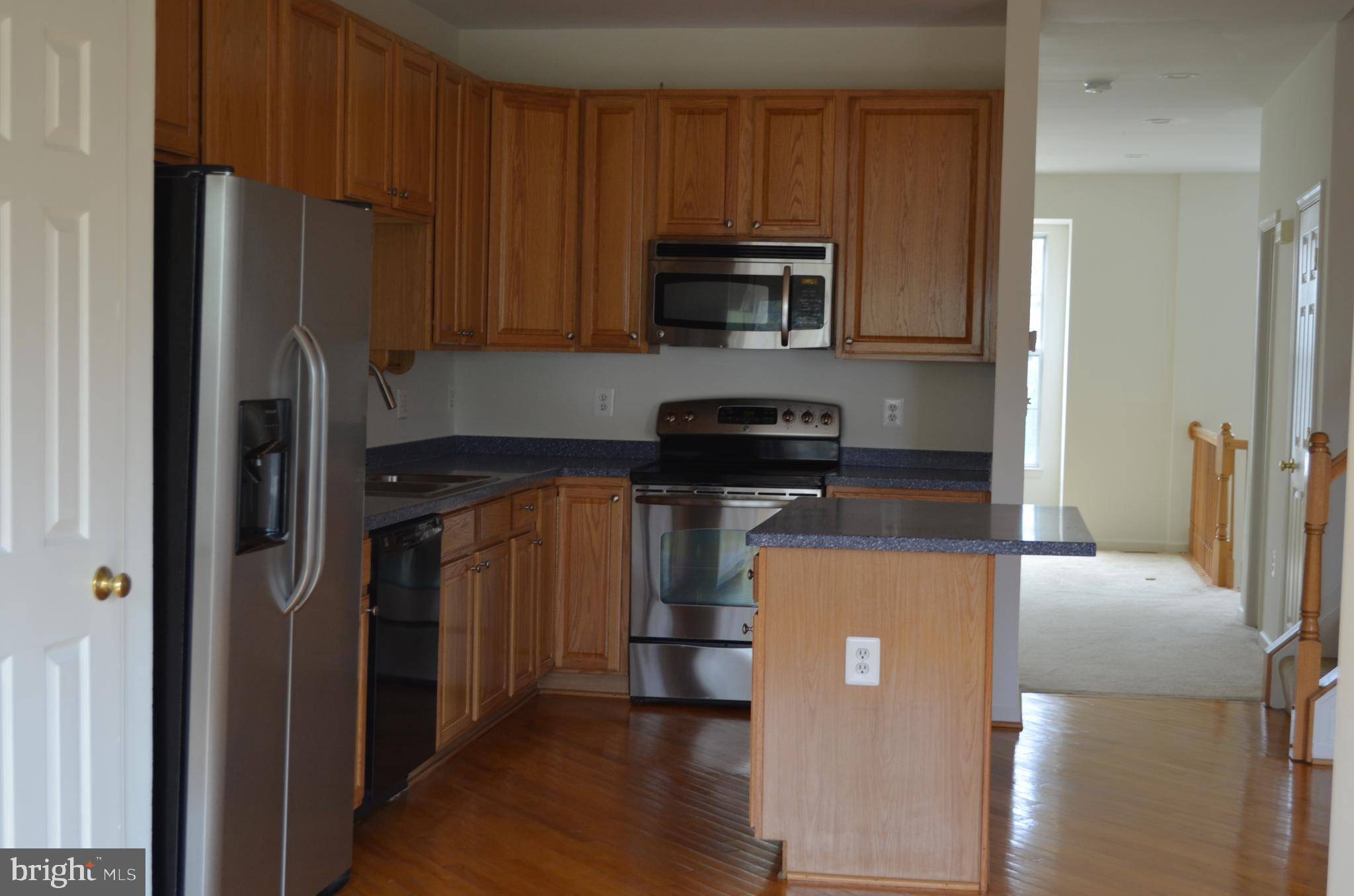 Herndon, VA 20171,13234 ROLLING PLAINS CT