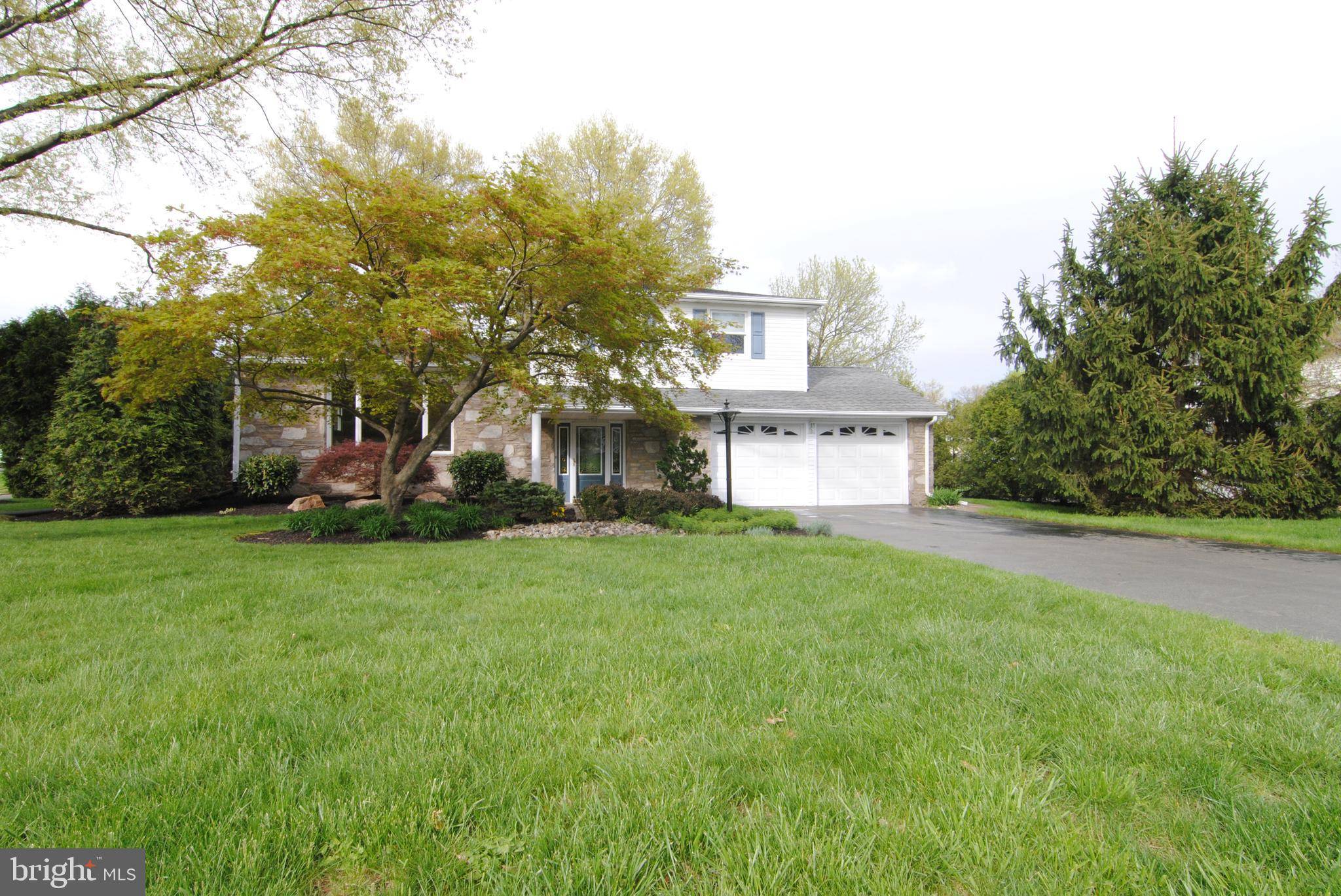 Huntingdon Valley, PA 19006,875 FURROW LN