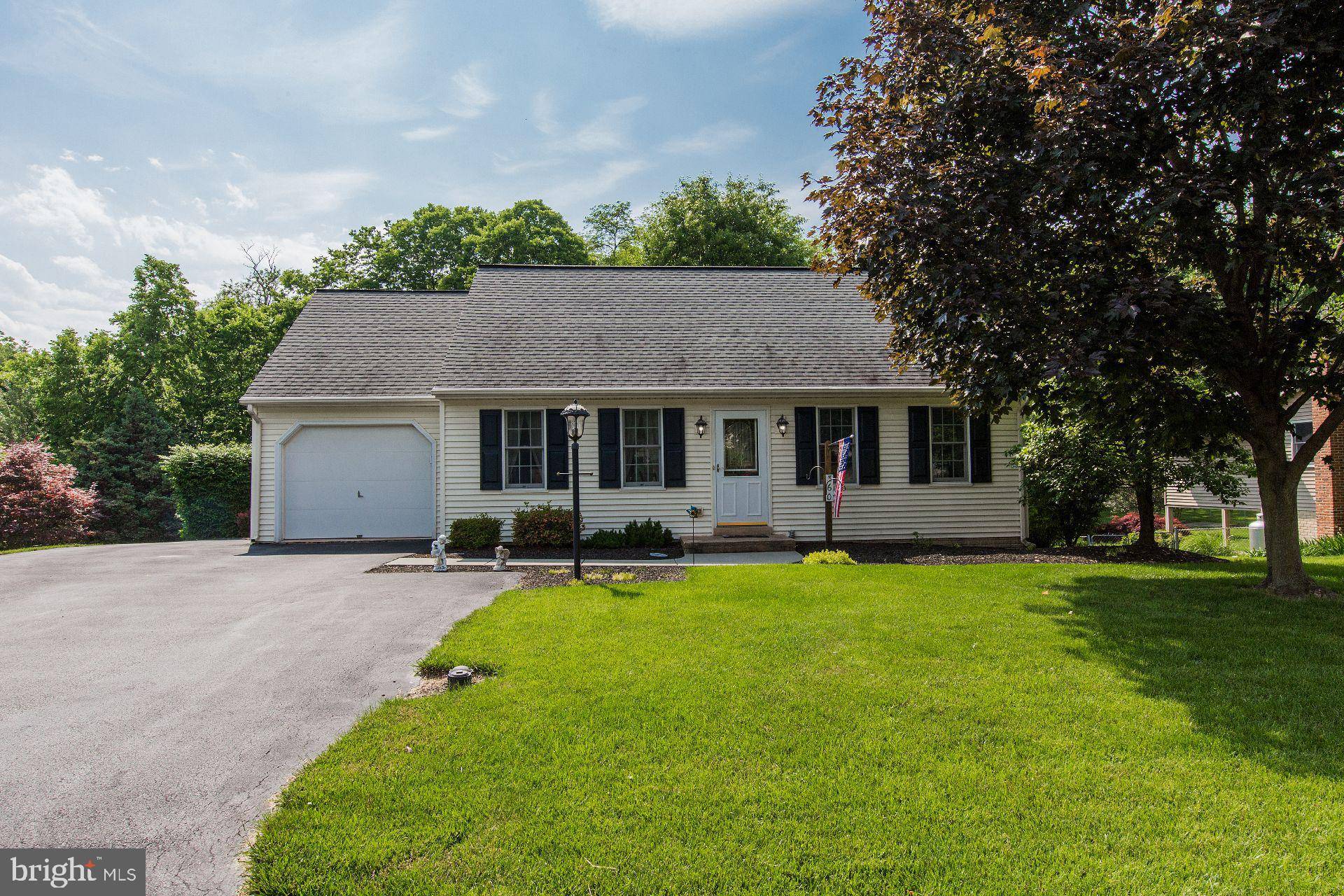 Mountville, PA 17554,360 PRIMROSE LN