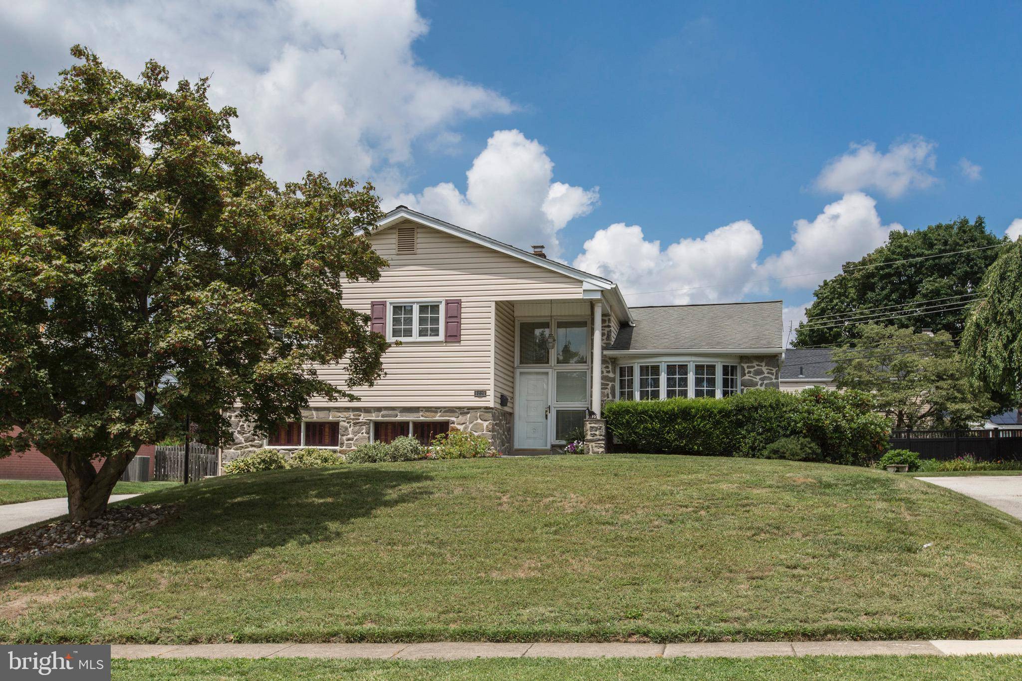 Havertown, PA 19083,1721 JOSIE LN