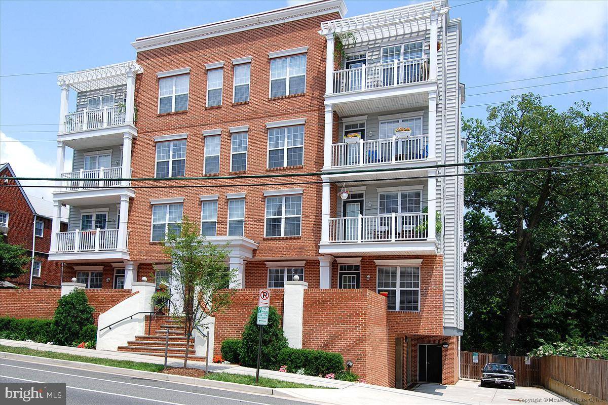 Arlington, VA 22209,1423 N RHODES ST #101