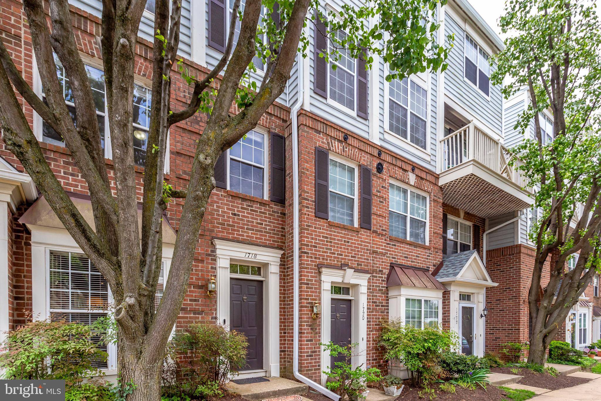 Alexandria, VA 22302,1718 KINGSGATE CT