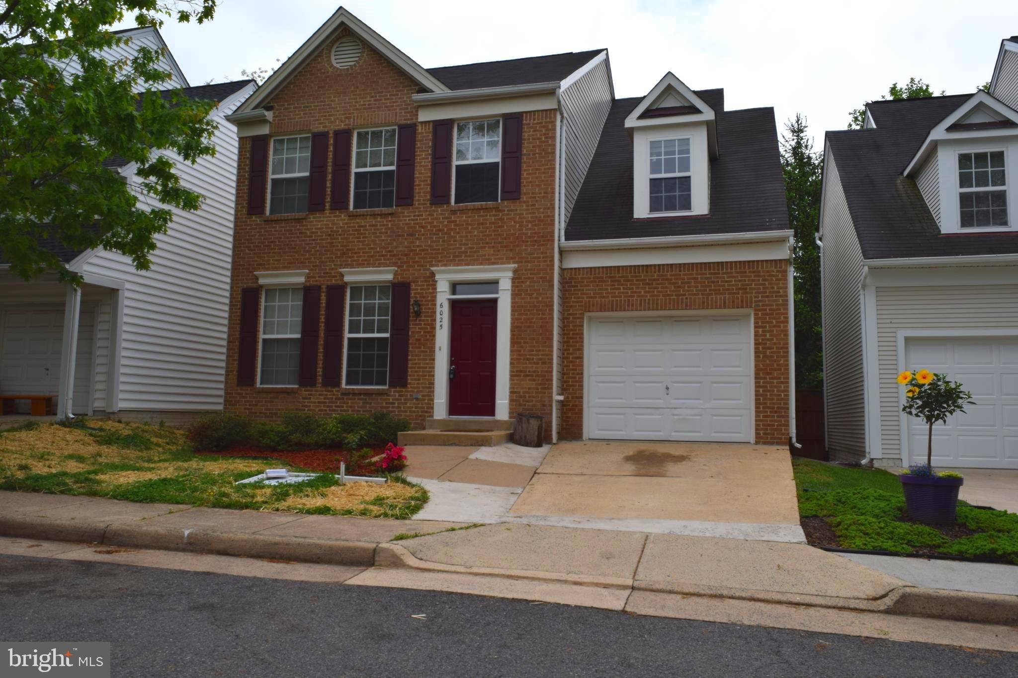 Centreville, VA 20121,6025 MCALESTER WAY