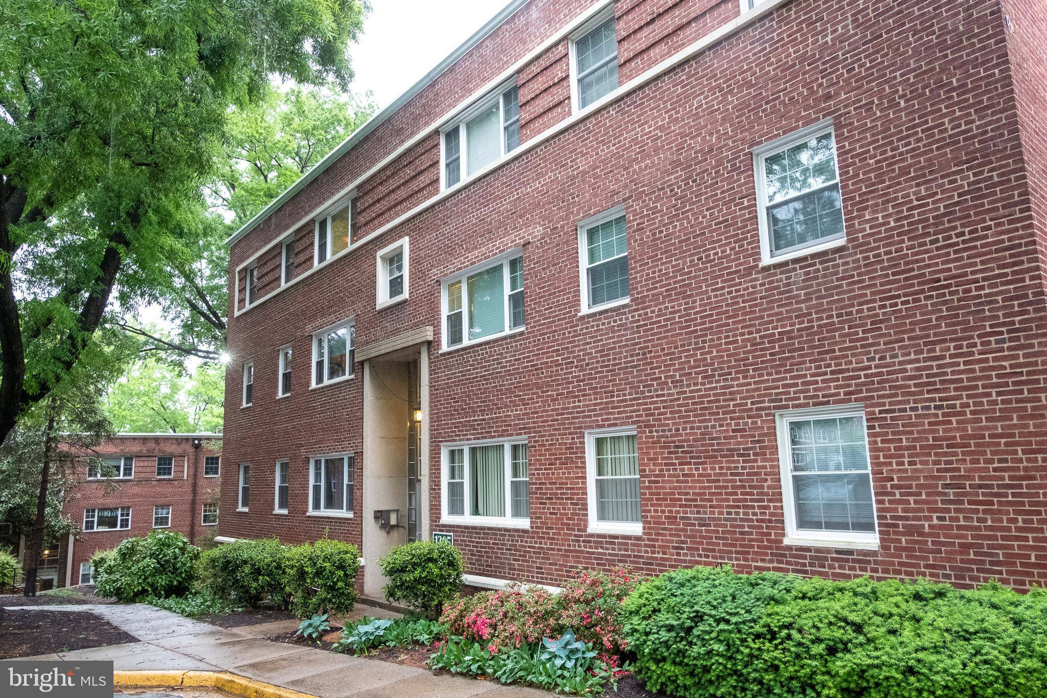 Arlington, VA 22209,1305 N ODE ST #331