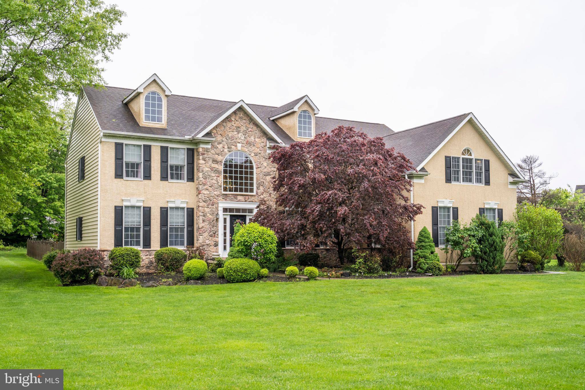 Maple Glen, PA 19002,371 SUMMERFIELD CT