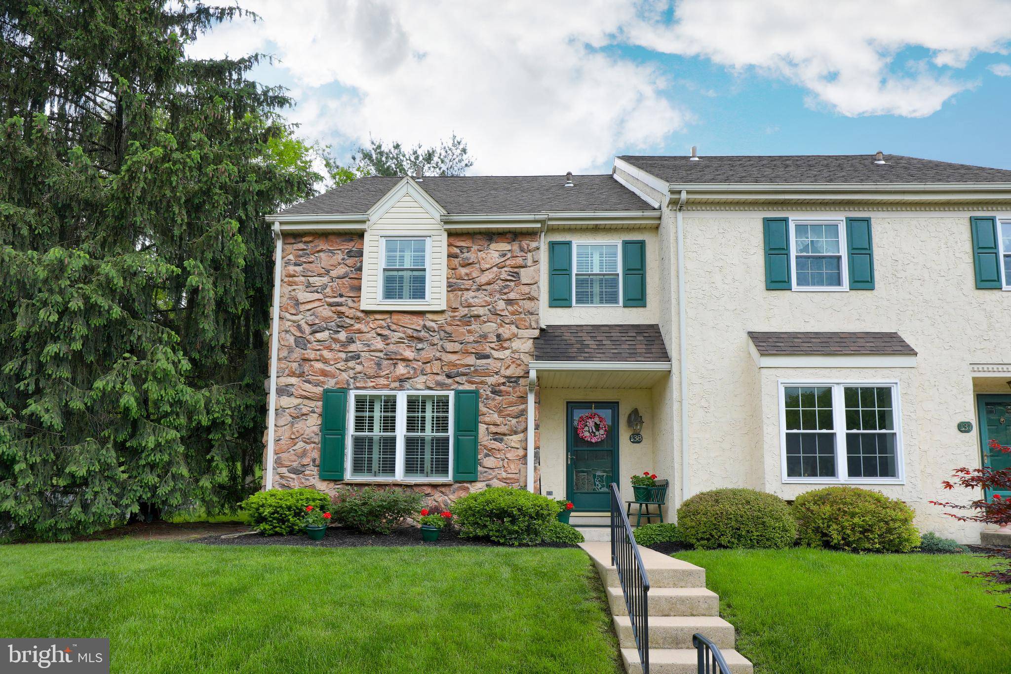 Millersville, PA 17551,138 OAK KNOLL CIR