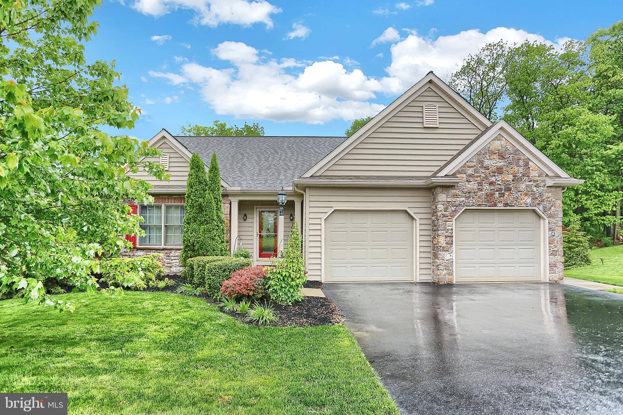 Harrisburg, PA 17111,7016 SCENIC CT