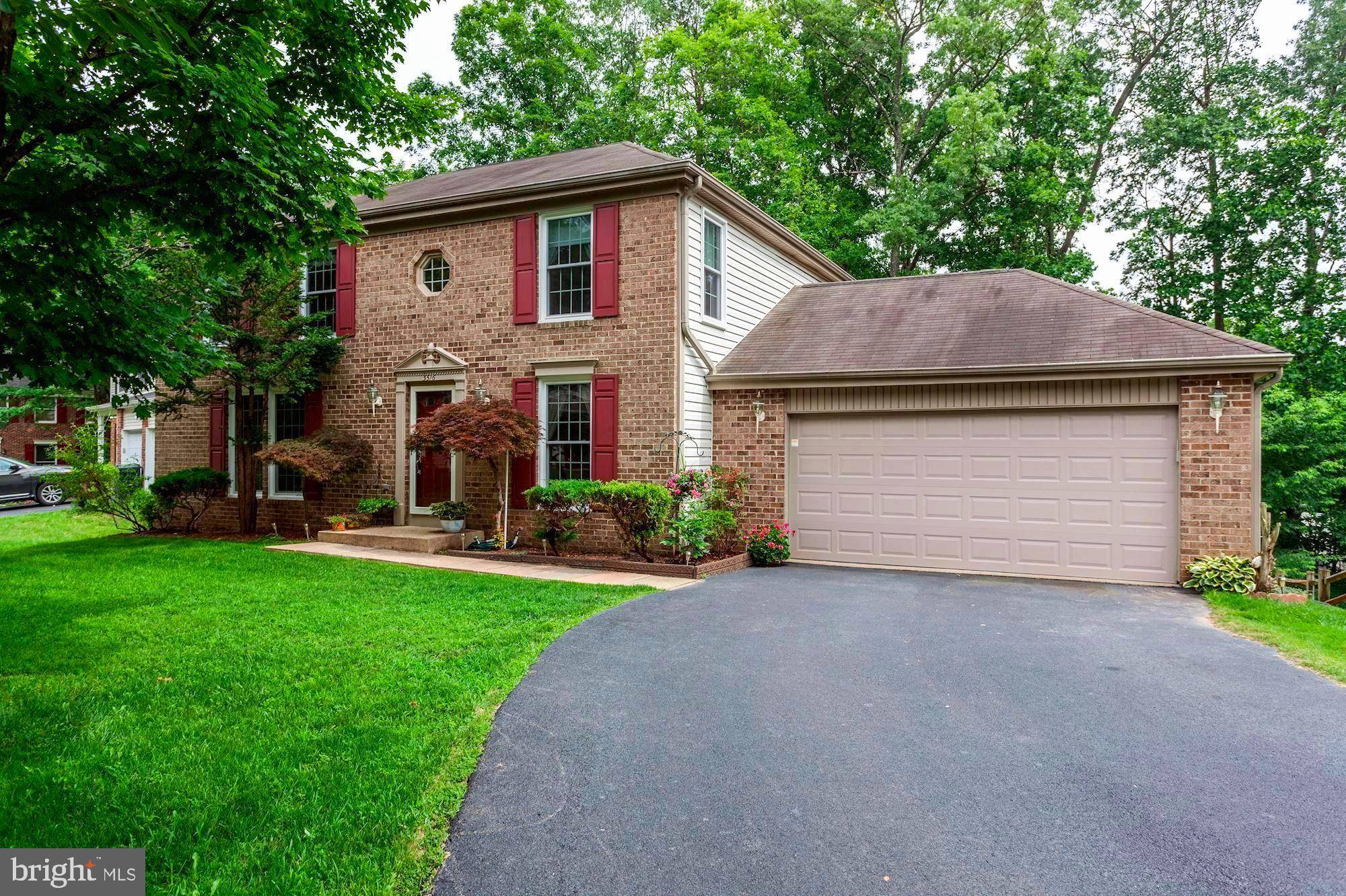 Fairfax, VA 22032,5516 YELLOW RAIL CT