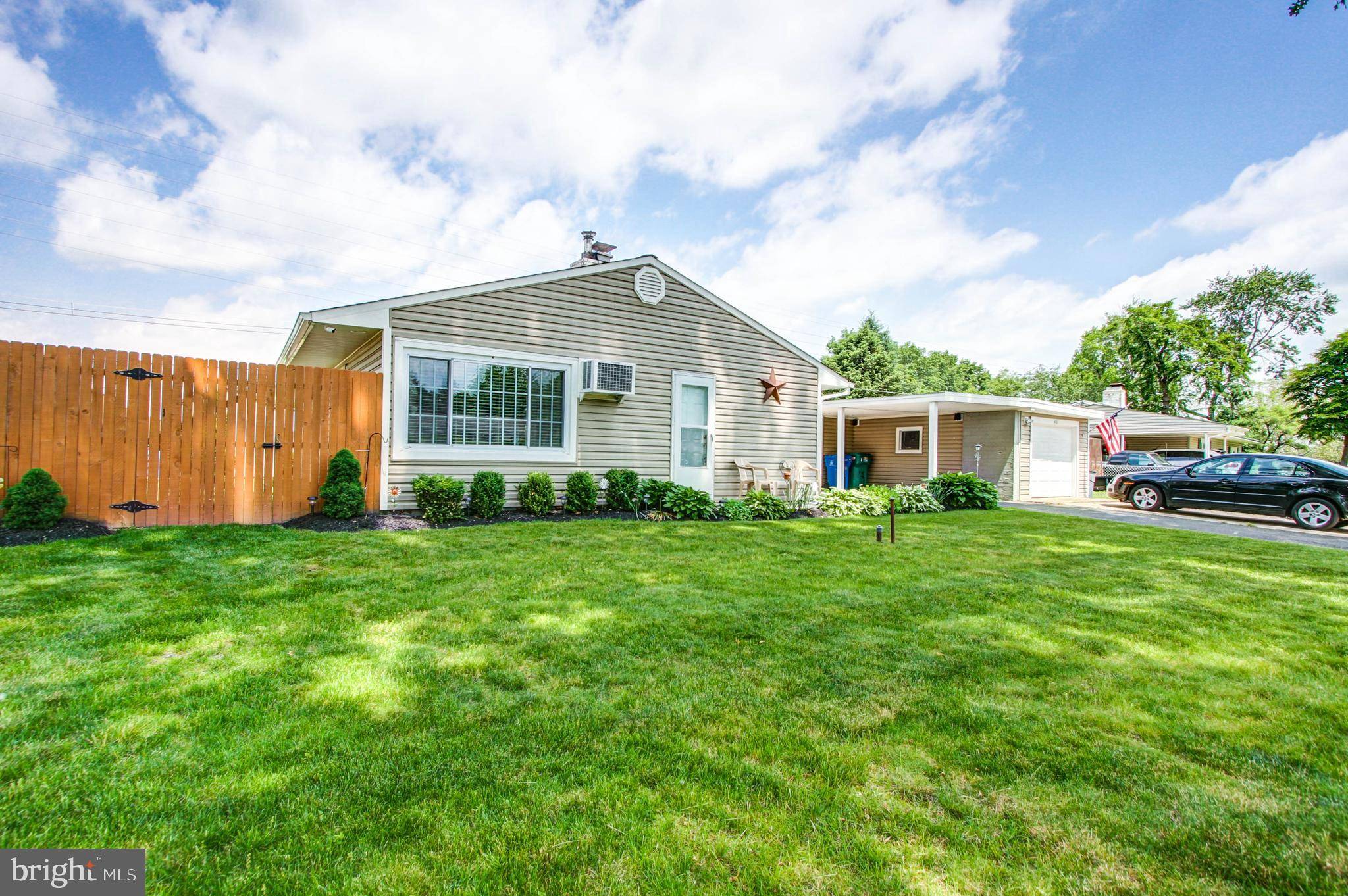 Levittown, PA 19055,45 ORCHID LN