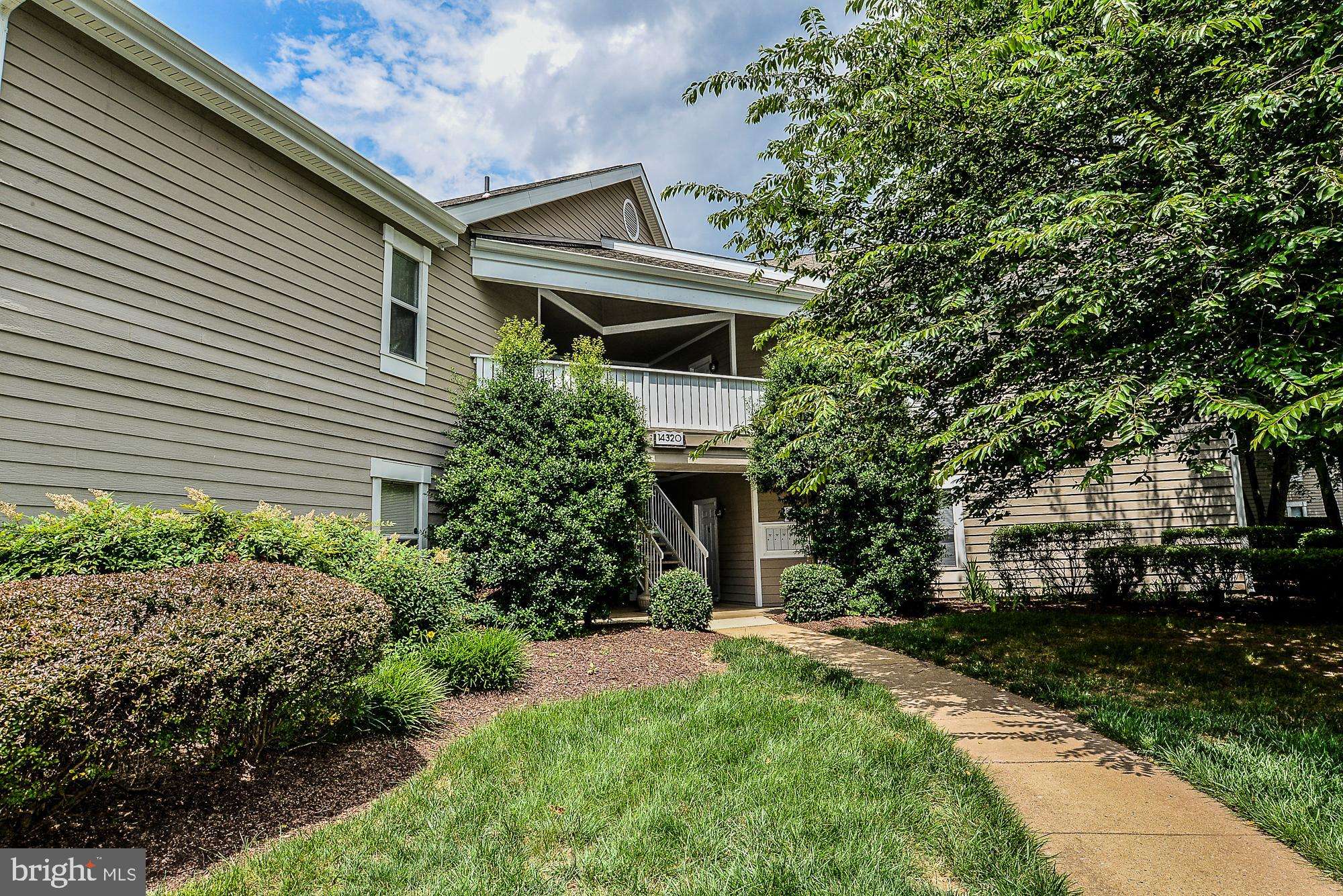 Centreville, VA 20121,14320 CLIMBING ROSE WAY #103