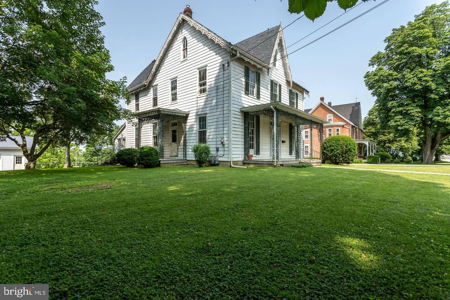 Oxford, PA 19363,64 PINE ST