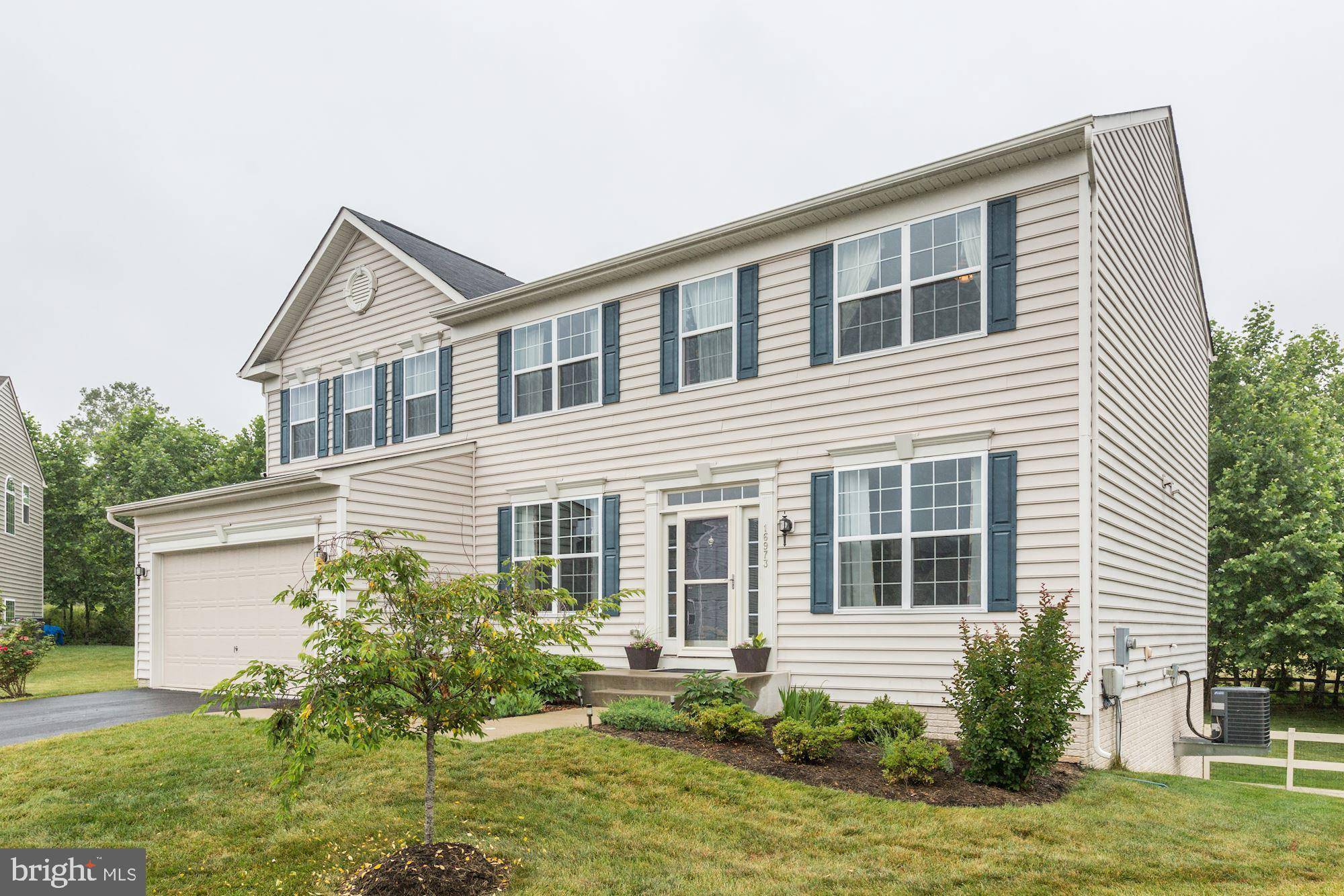 Round Hill, VA 20141,16973 BRANTFORTH CT