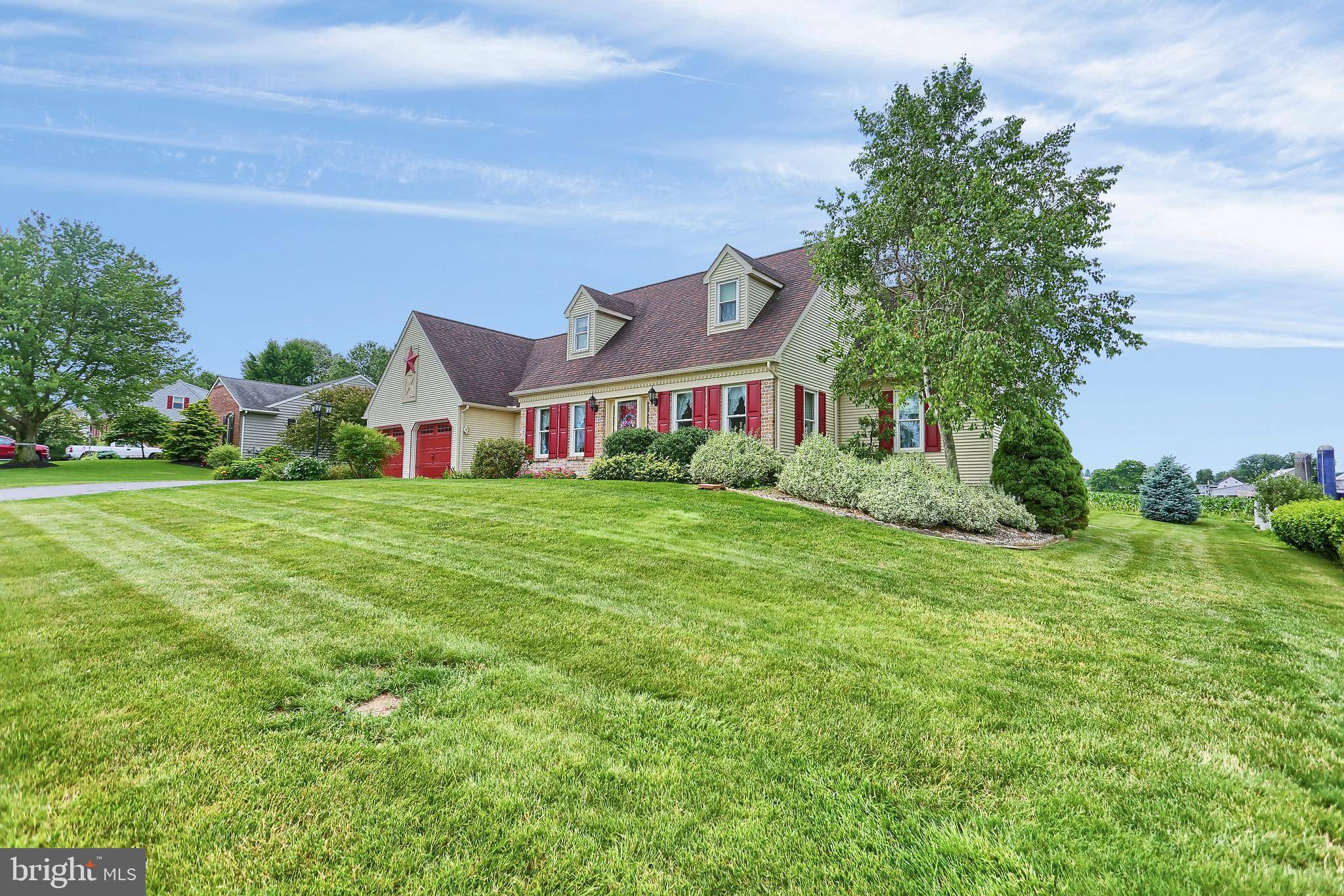 New Holland, PA 17557,466 GLEN MAR AVE