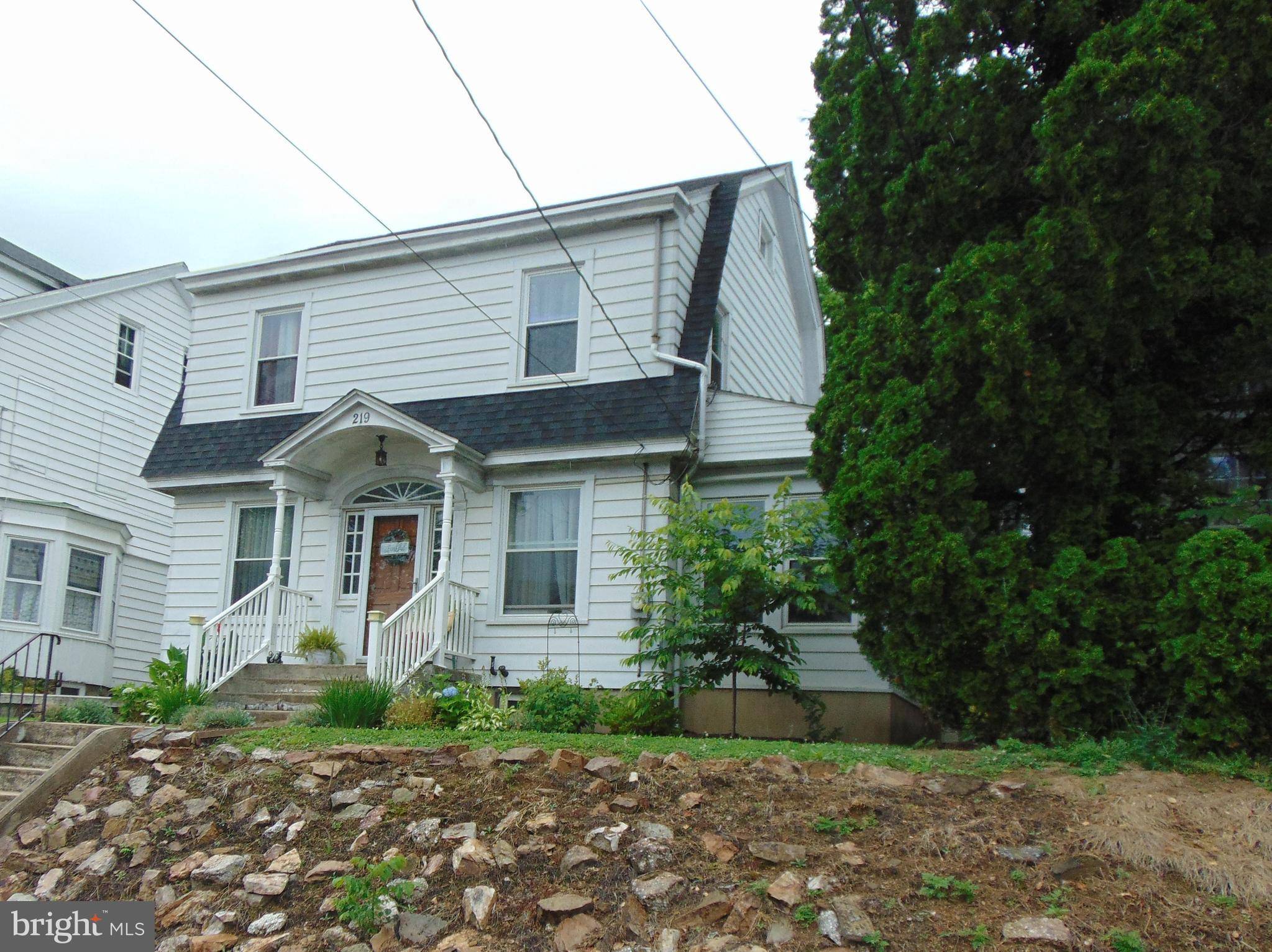 Schuylkill Haven, PA 17972,219 E LIBERTY ST