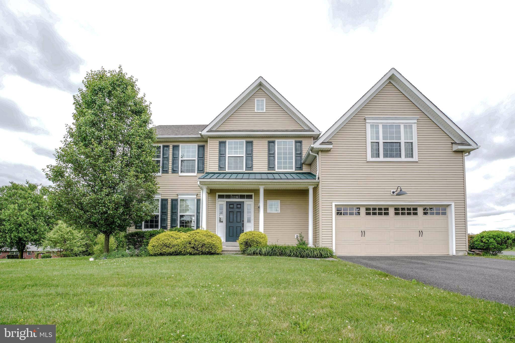 Gilbertsville, PA 19525,118 FAIRBROOK DR