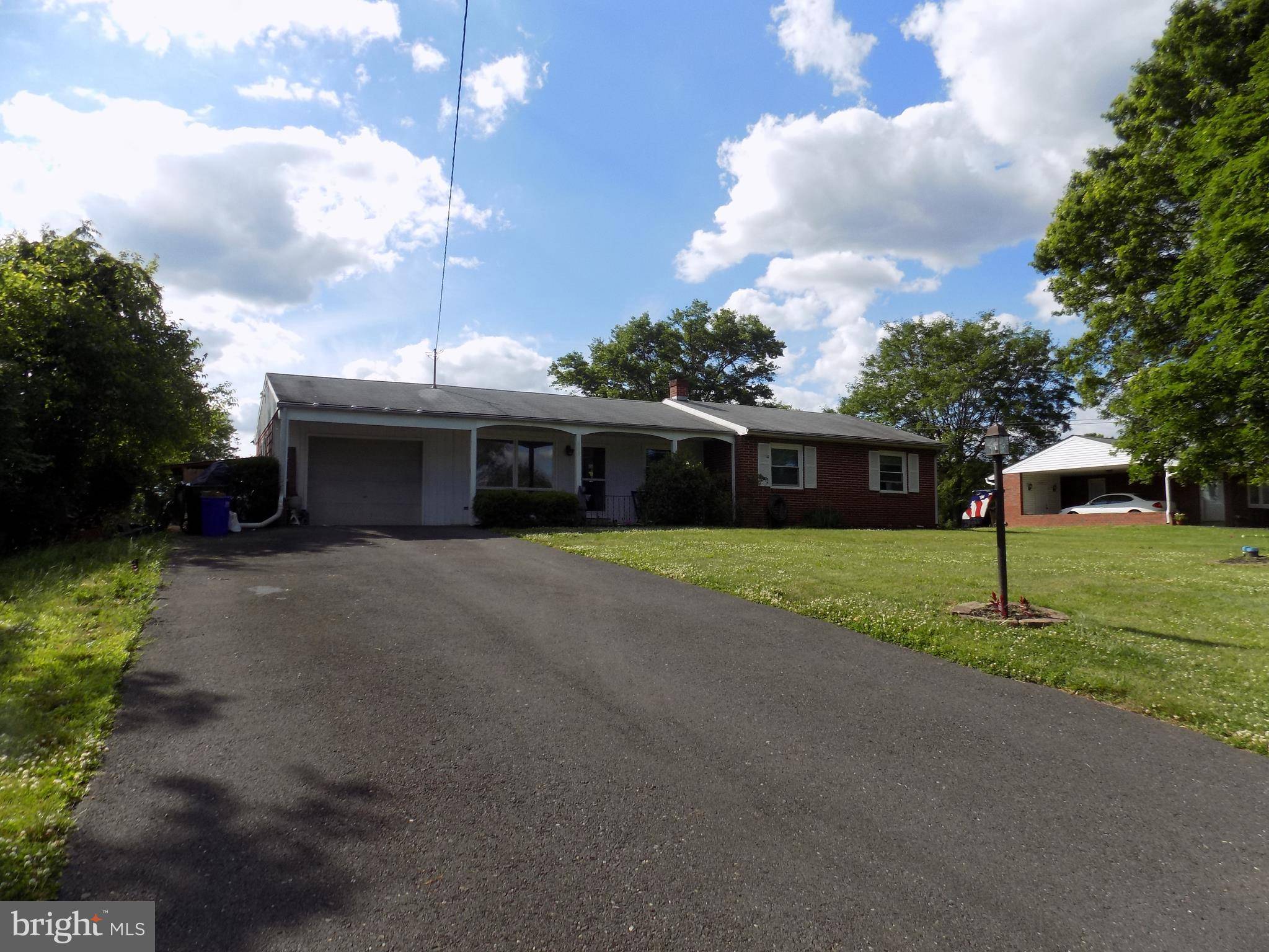 Pennsburg, PA 18073,1547 LAKESIDE DR