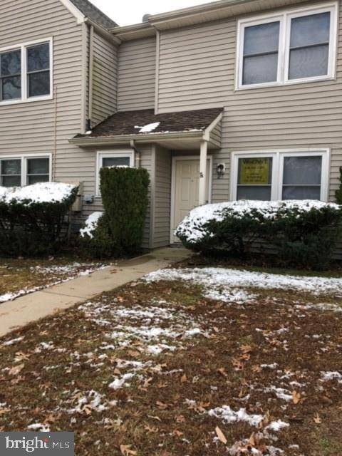 Tuckerton, NJ 08087,25 TOWNHOUSE LN