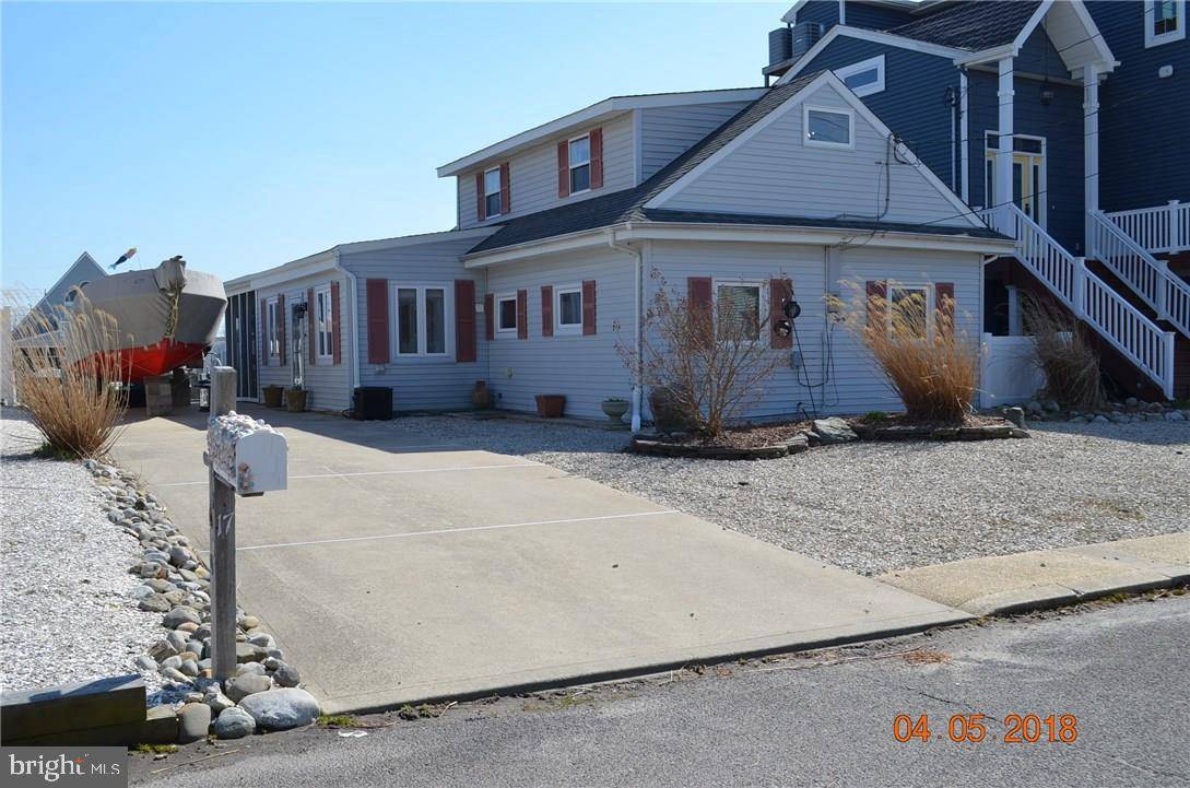 Tuckerton, NJ 08087,17 LAKE SAINT CLAIR DR