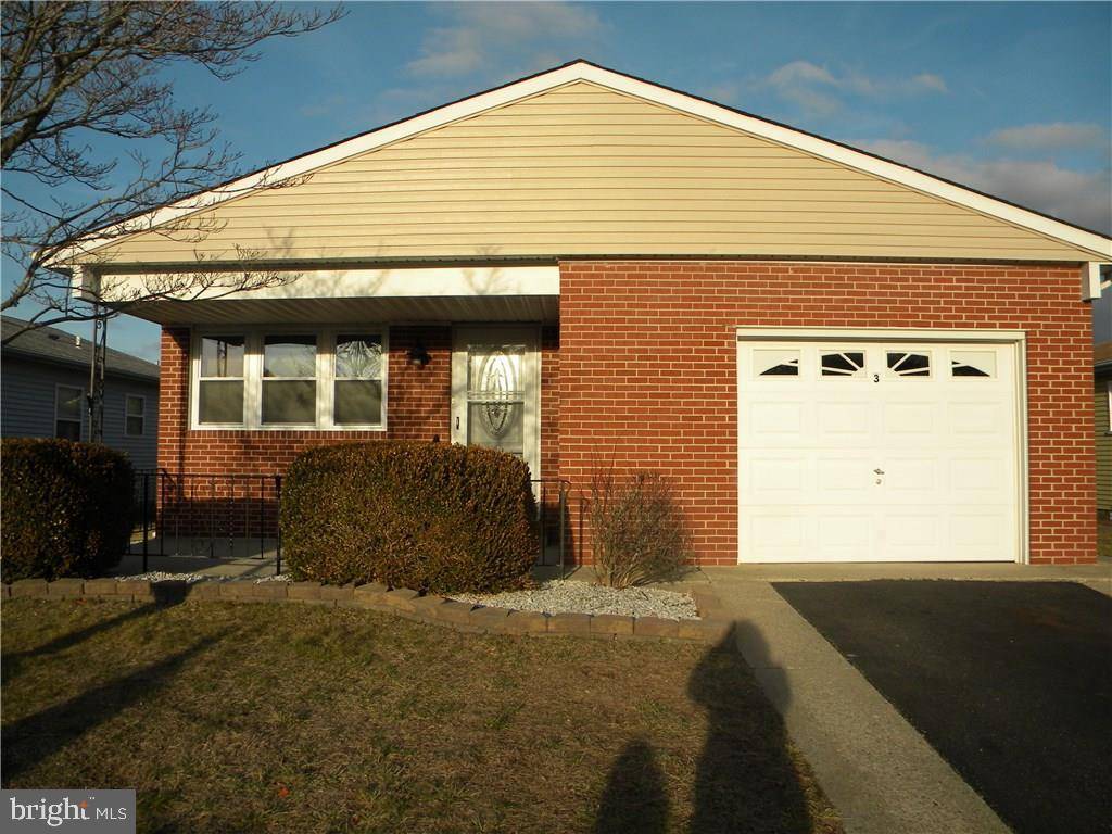 Toms River, NJ 08757,3 WAKAN CT