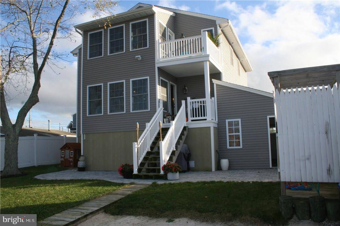 Tuckerton, NJ 08087,24 LAKE SAINT CLAIR DR