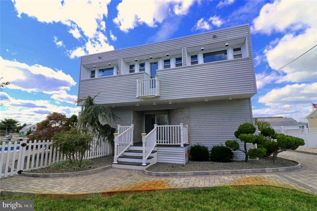 Forked River, NJ 08731,1110 URANUS CT