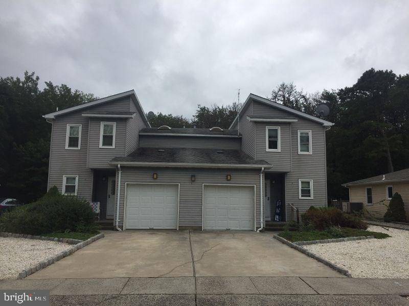 Barnegat, NJ 08005,5 EMERALD DR #A+B