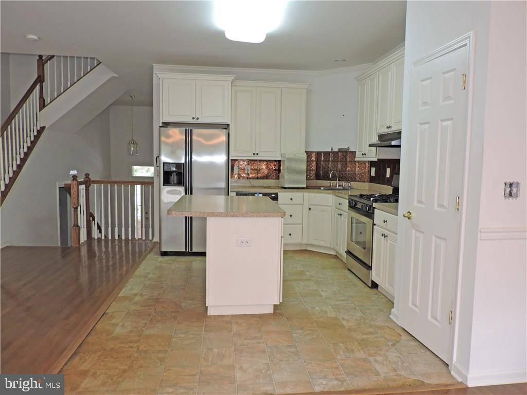 Manahawkin, NJ 08050,3 MELANIE WAY #102