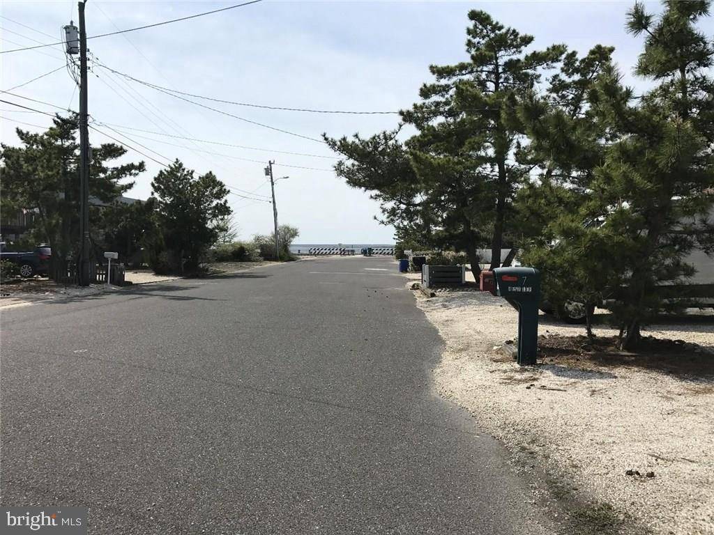 Harvey Cedars, NJ 08008,7 W LEE AVE