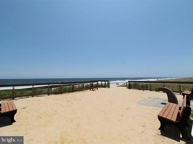 Harvey Cedars, NJ 08008,6401 LONG BEACH BLVD