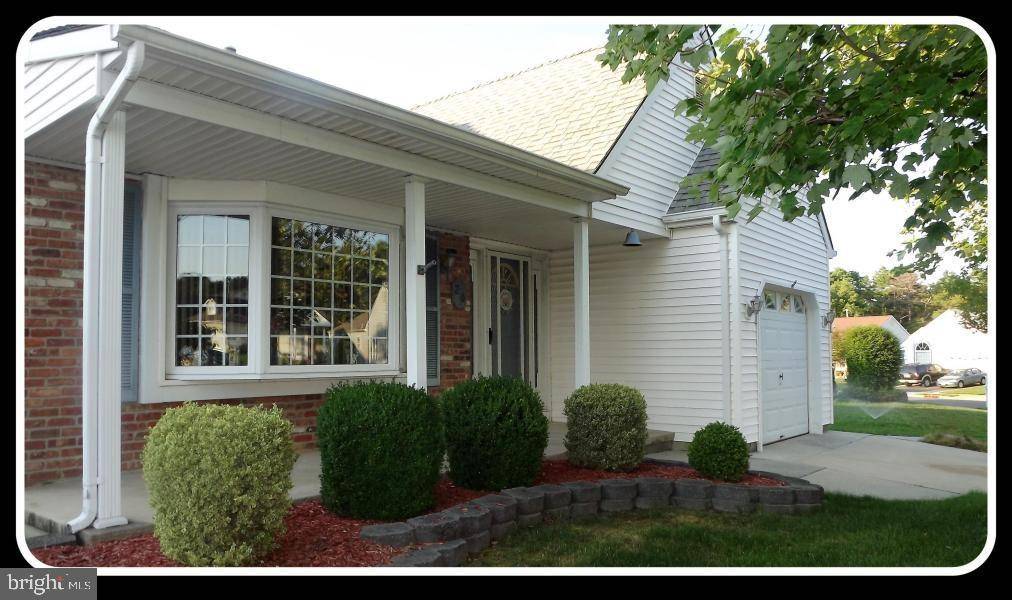 Toms River, NJ 08757,20 NARBERTH WAY