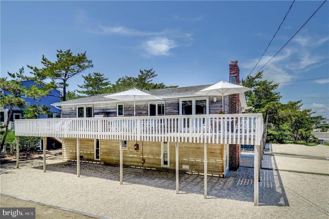 Harvey Cedars, NJ 08008,8 E 68TH ST