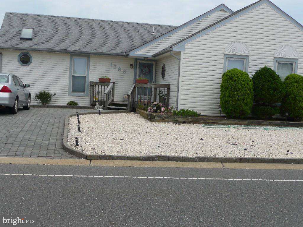 Manahawkin, NJ 08050,1788 MILL CREEK RD