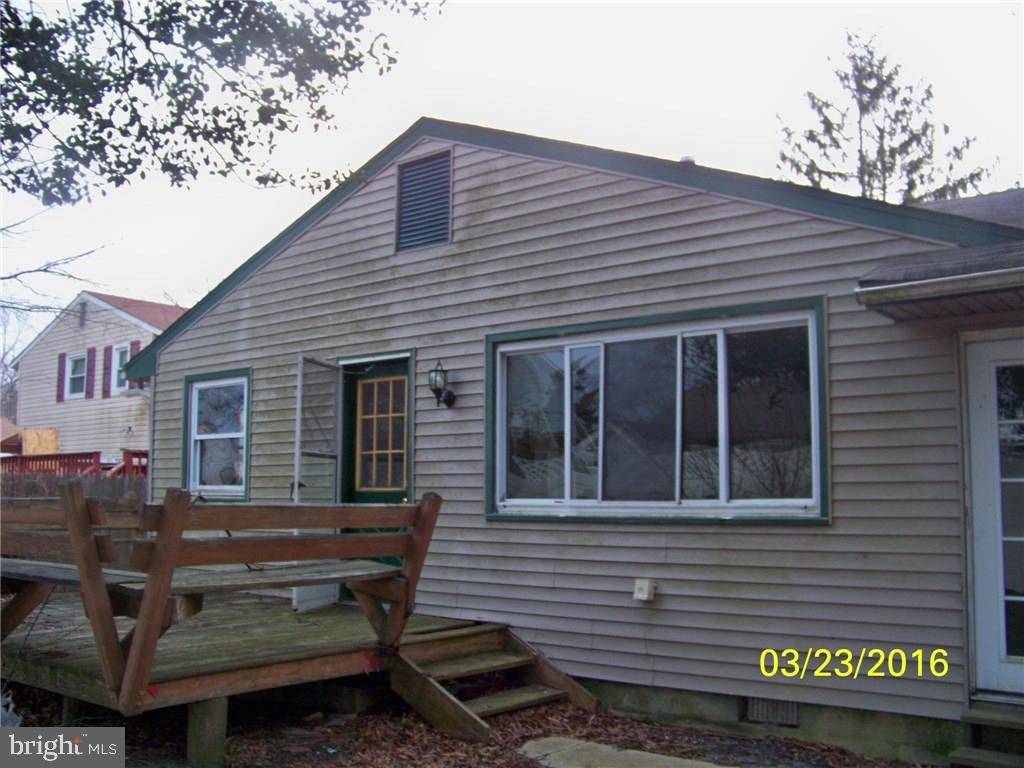 Tuckerton, NJ 08087,334 TWIN LAKES BLVD