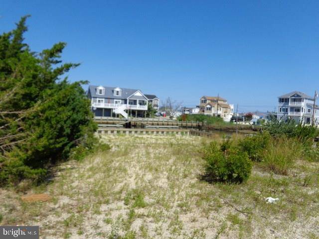 Tuckerton, NJ 08087,18 TOMS CT