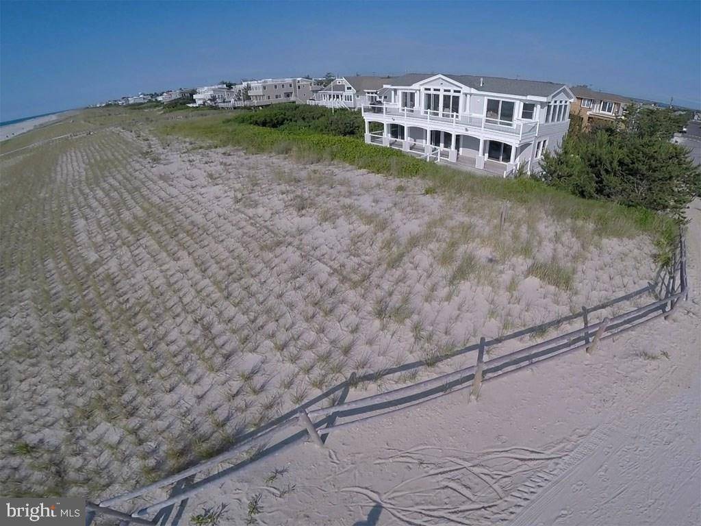 Harvey Cedars, NJ 08008,16 E 83RD ST