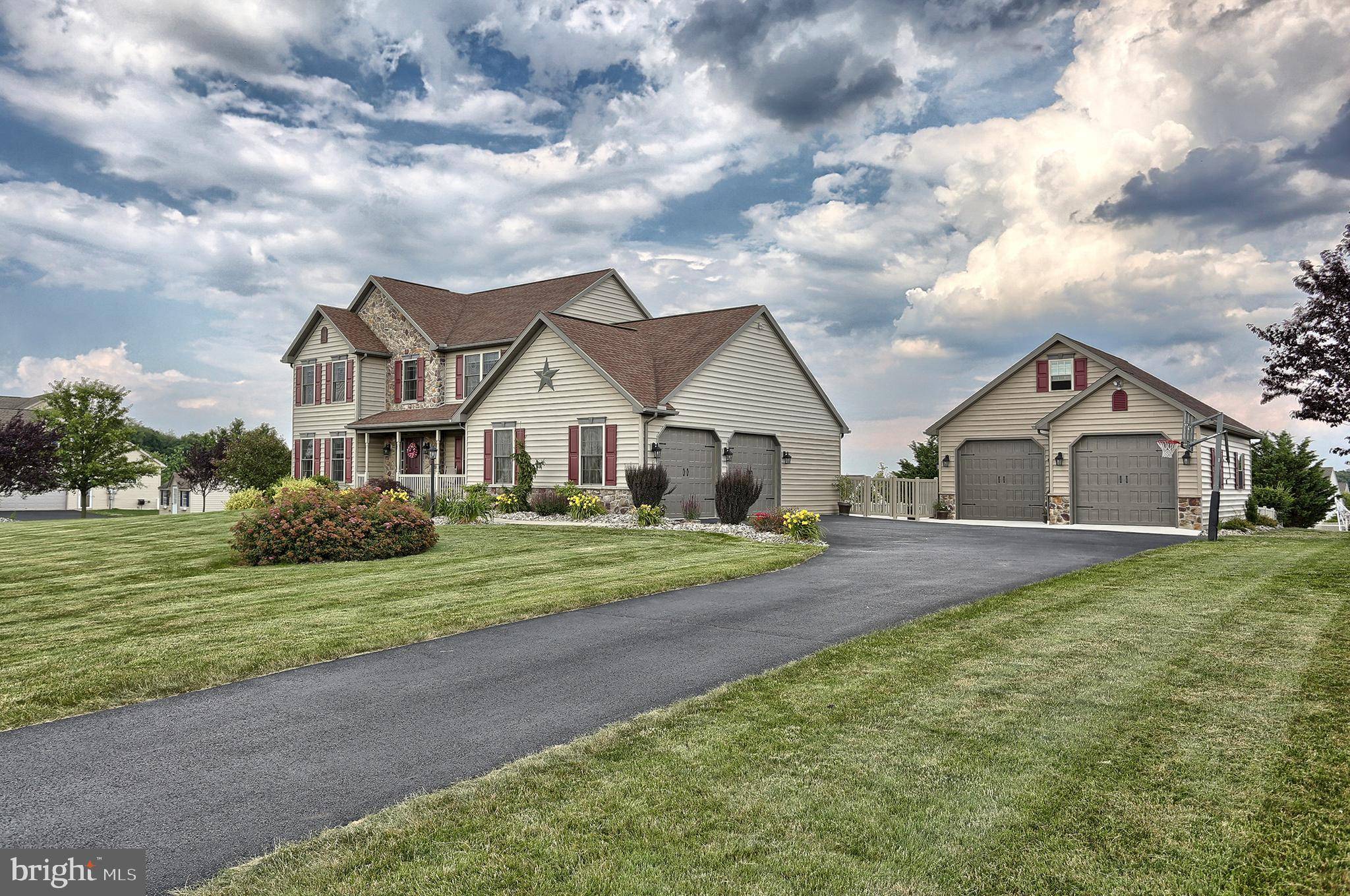 Myerstown, PA 17067,24 APPLE CREEK LN