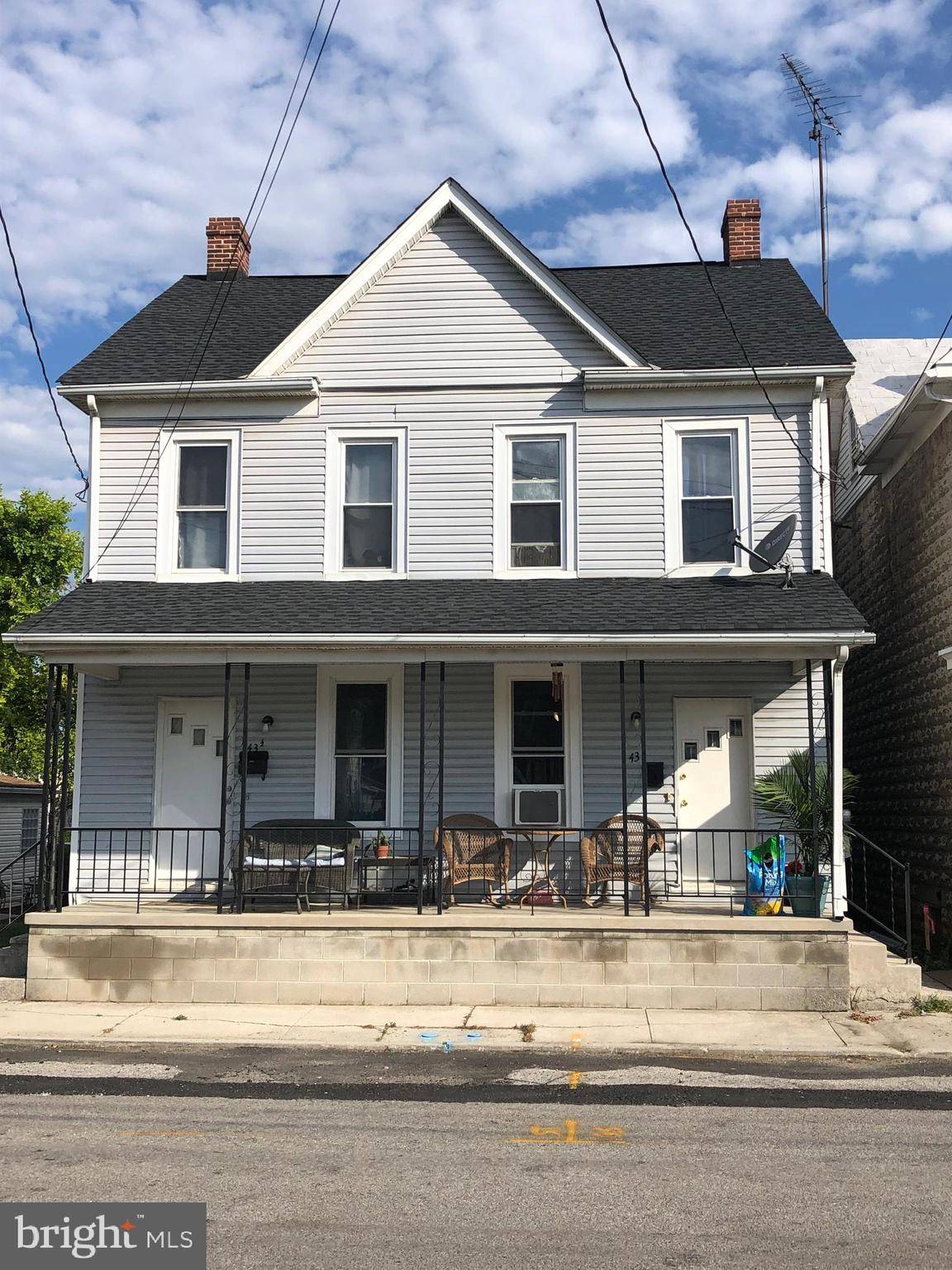 Hanover, PA 17331,43 MIDDLE ST W