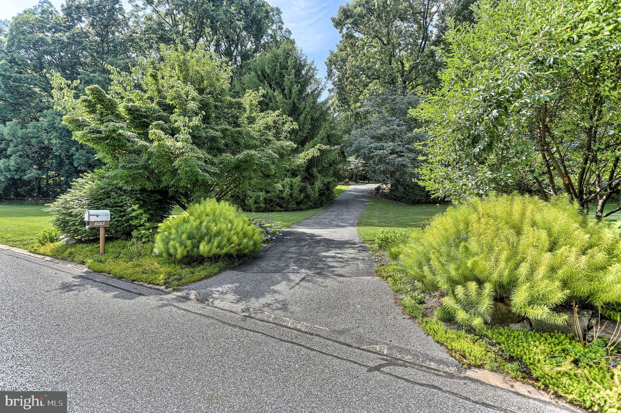 Seven Valleys, PA 17360,4067 WOODCLIFF CIR