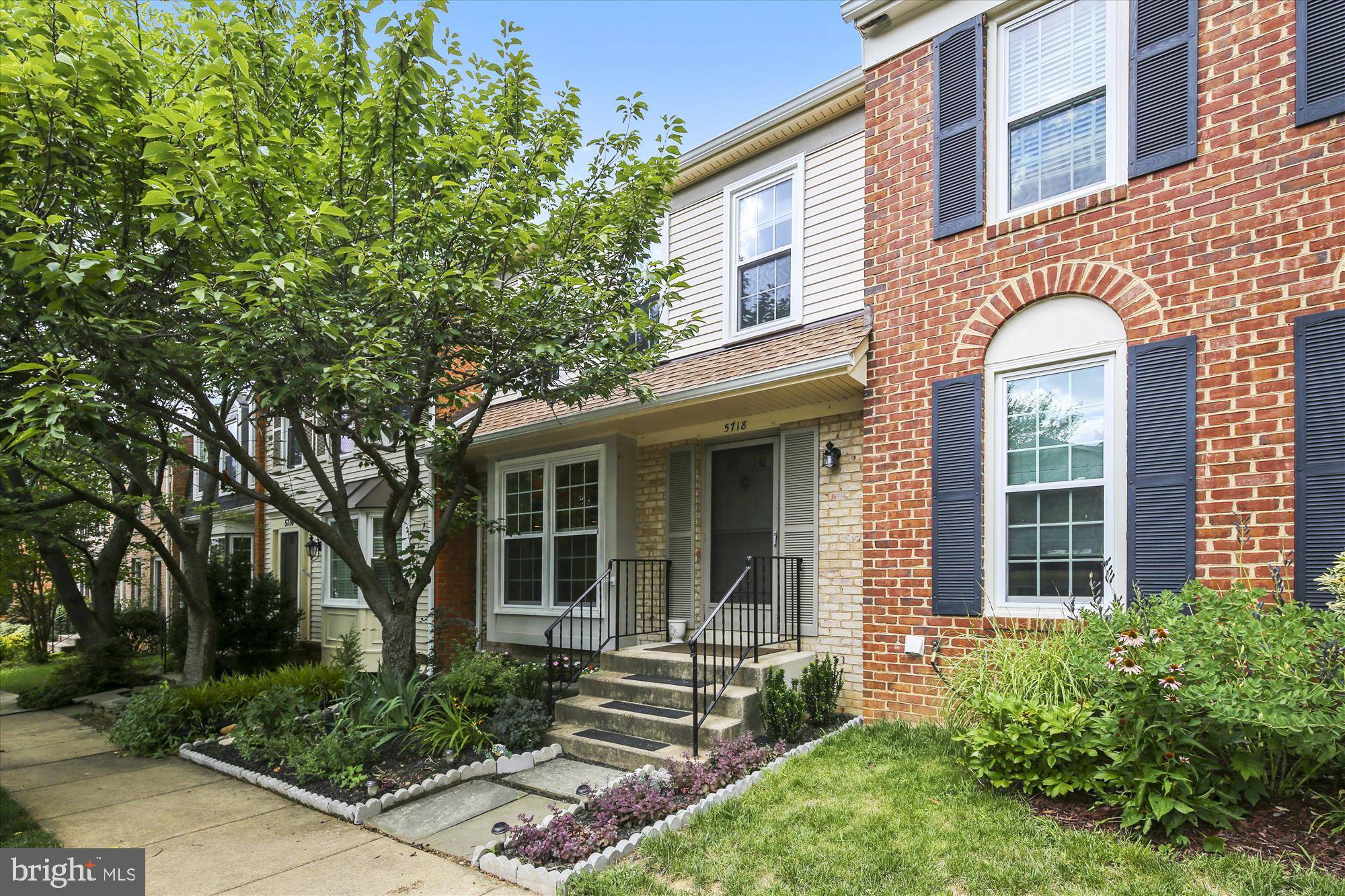 Alexandria, VA 22303,5718 GLADDEN CT